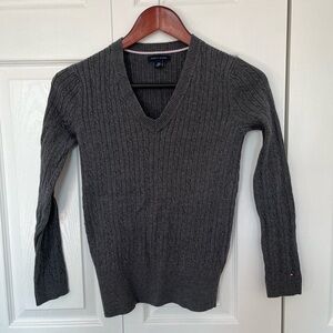 Tommy Hilfiger gray cable knit sweater